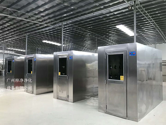 風淋室吹風時間沒有統(tǒng)一的規(guī)定，但通常建議吹風時間在20秒至30秒之間。