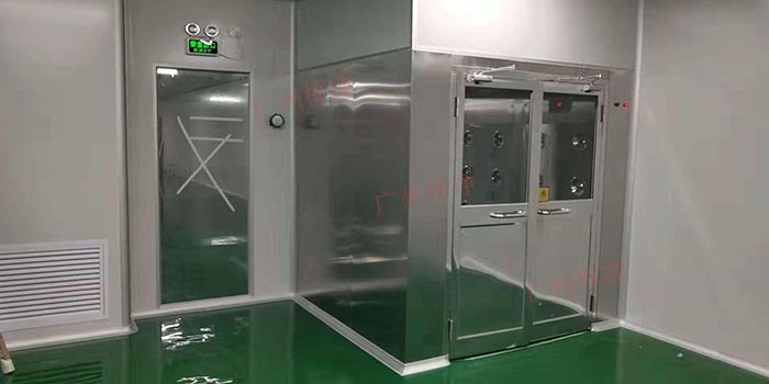 風(fēng)淋室不同類型的風(fēng)機，其噪音水平可能會有所不同。